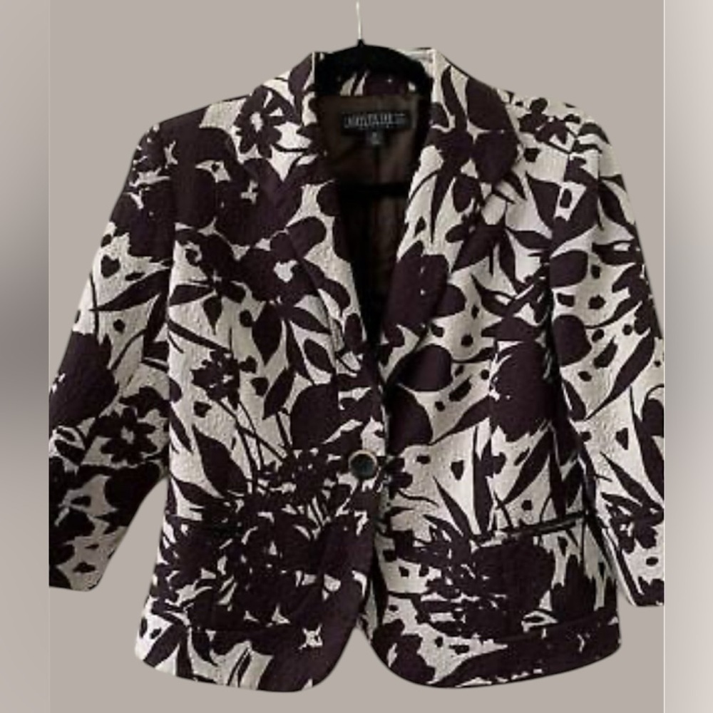 Lafayette 148 New York Jungle Print Crop Suit Jacket Size2 Classic piece
